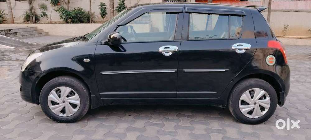 Maruti Suzuki Swift 2004-2010 Vxi Bsiv, 2010, Petrol