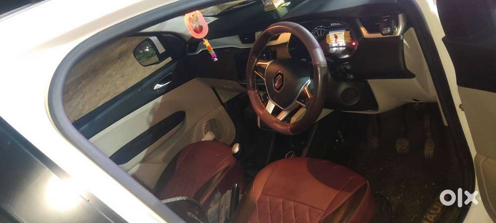 Renault Triber Petrol 2022
