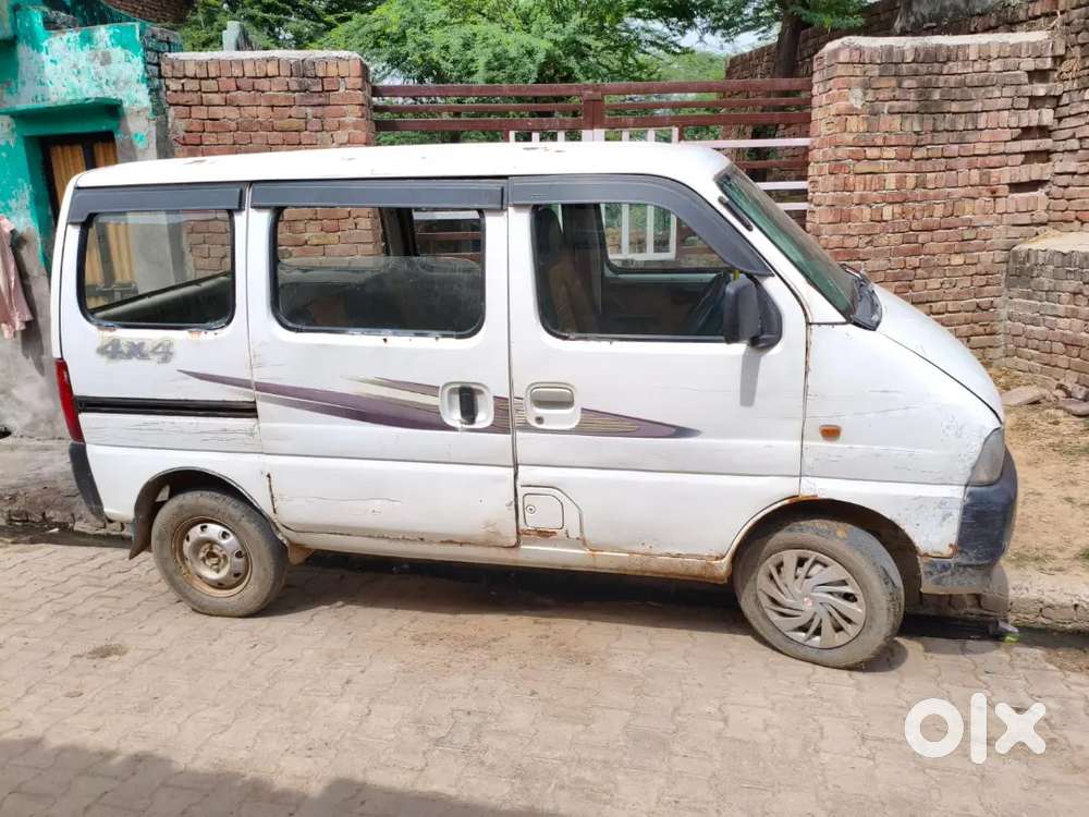 Maruti Suzuki Eeco 2013 Cng & Hybrids 113000 Km Driven