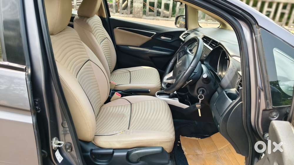 Honda Jazz V Automatic, 2017, Petrol