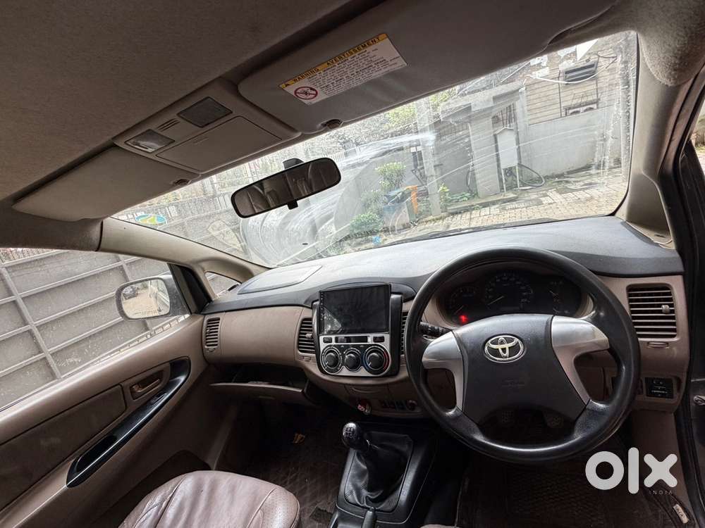 Toyota Innova Diesel 2015