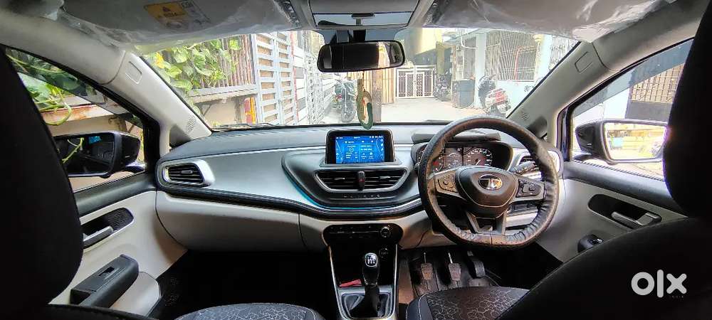 Tata Altroz 2024 Petrol 9000 Km Driven