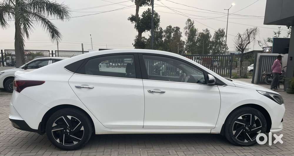 Hyundai Verna 1.5 Sx (o) Diesel At, 2020, Diesel