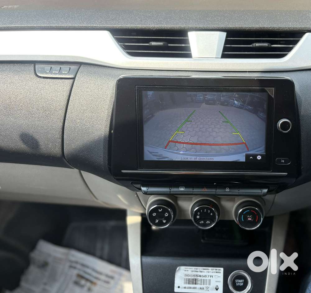 Renault Triber Rxz, 2022, Petrol