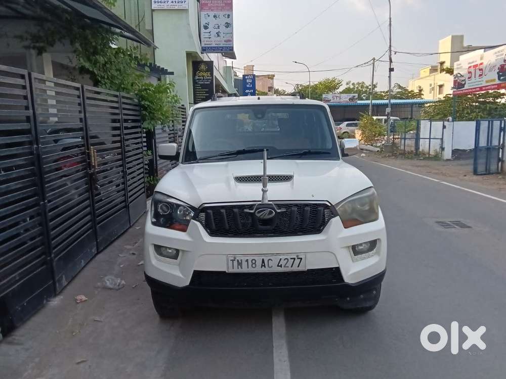 Mahindra Scorpio S8, 2015, Diesel