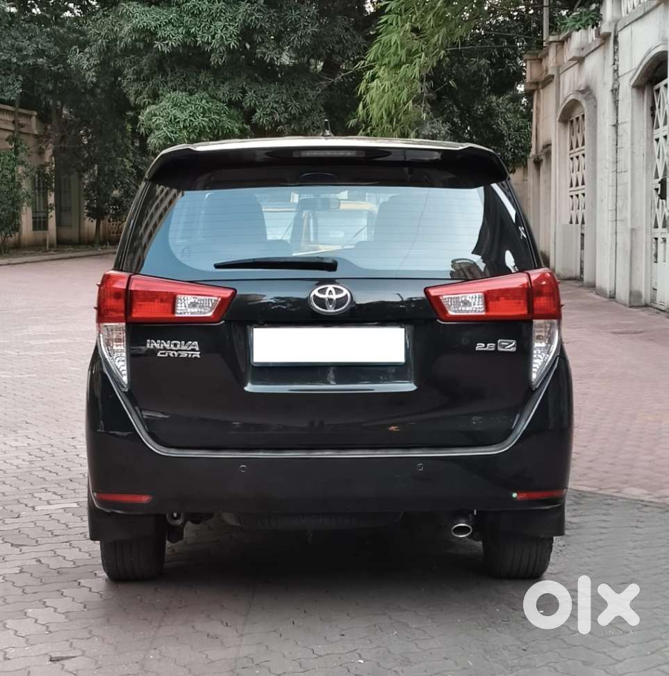 Toyota Innova Crysta 2.8z Automatic, 2016, Diesel