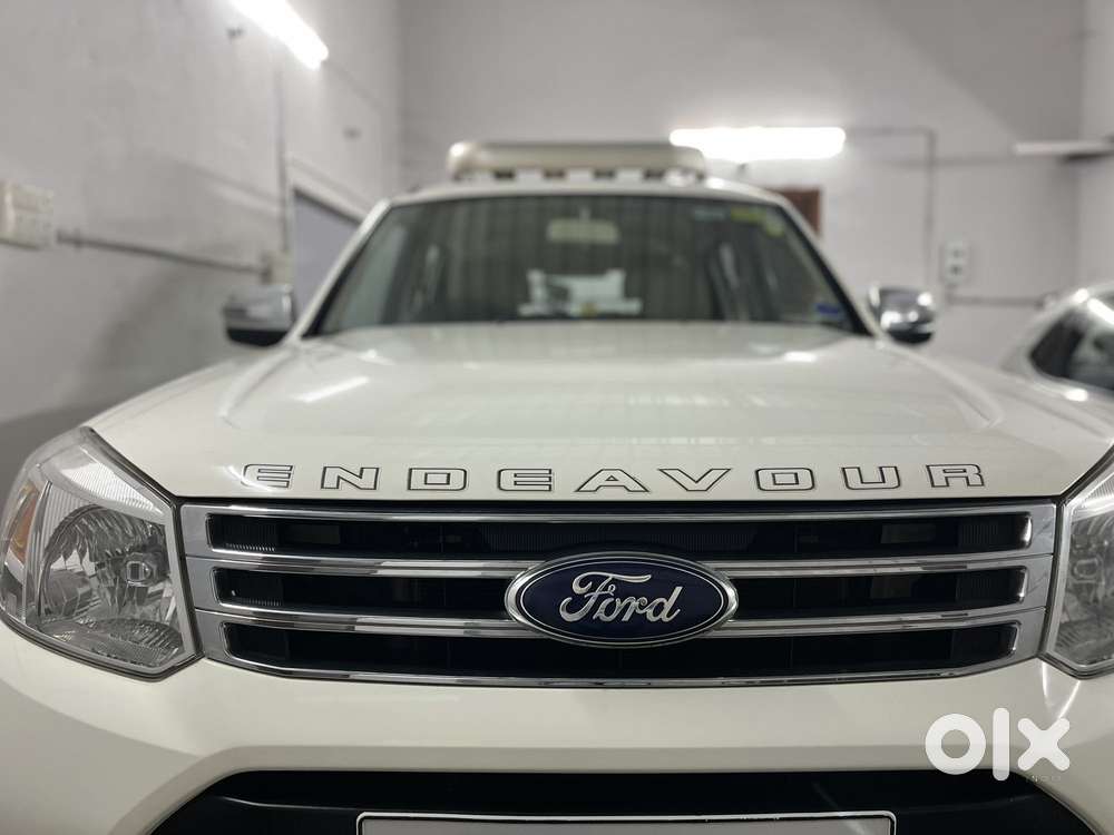 Ford Endeavour 3.2 Titanium At 4x4, 2014, Diesel