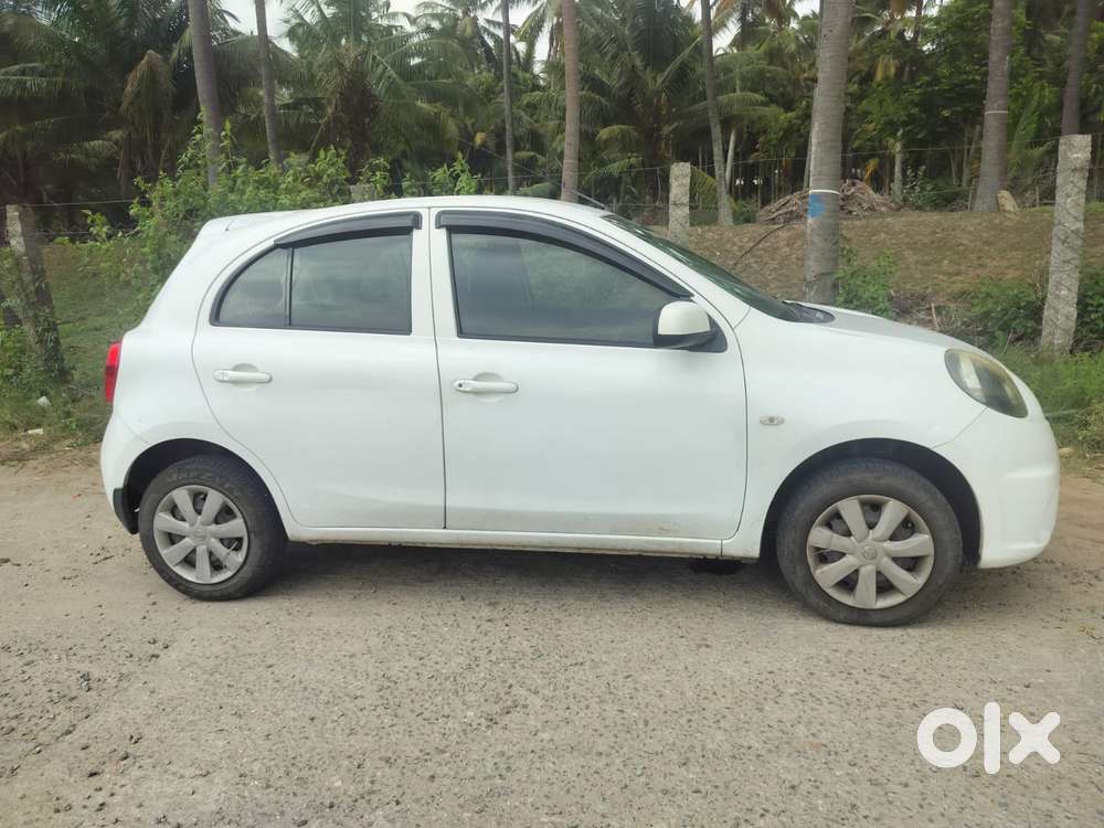 Nissan Micra Cvt Xv, 2018, Petrol