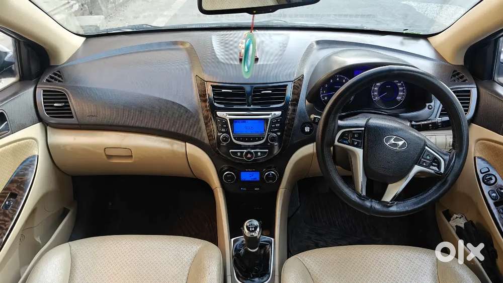 Hyundai Verna Sx Vtvt -2011