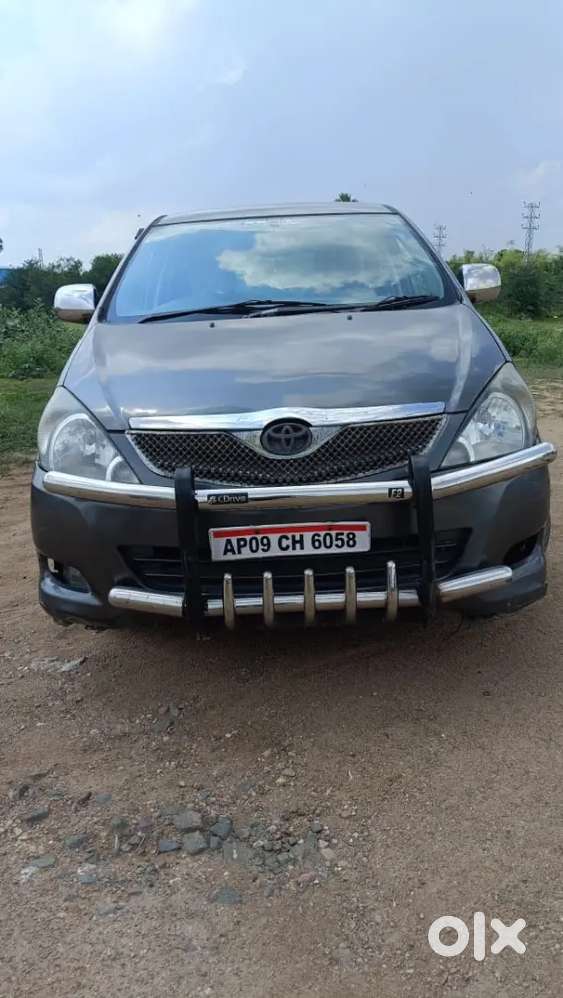 Toyota Innova 2.5 Diesel 2012