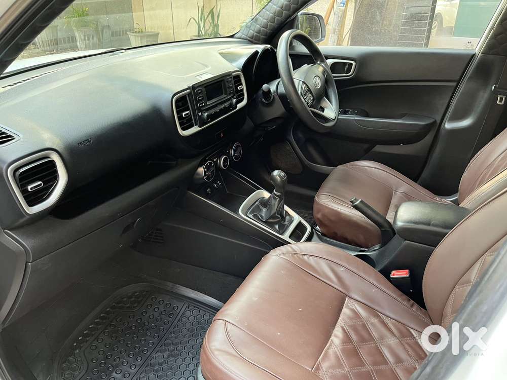 Hyundai Venue 1.2 S Plus, 2020, Petrol