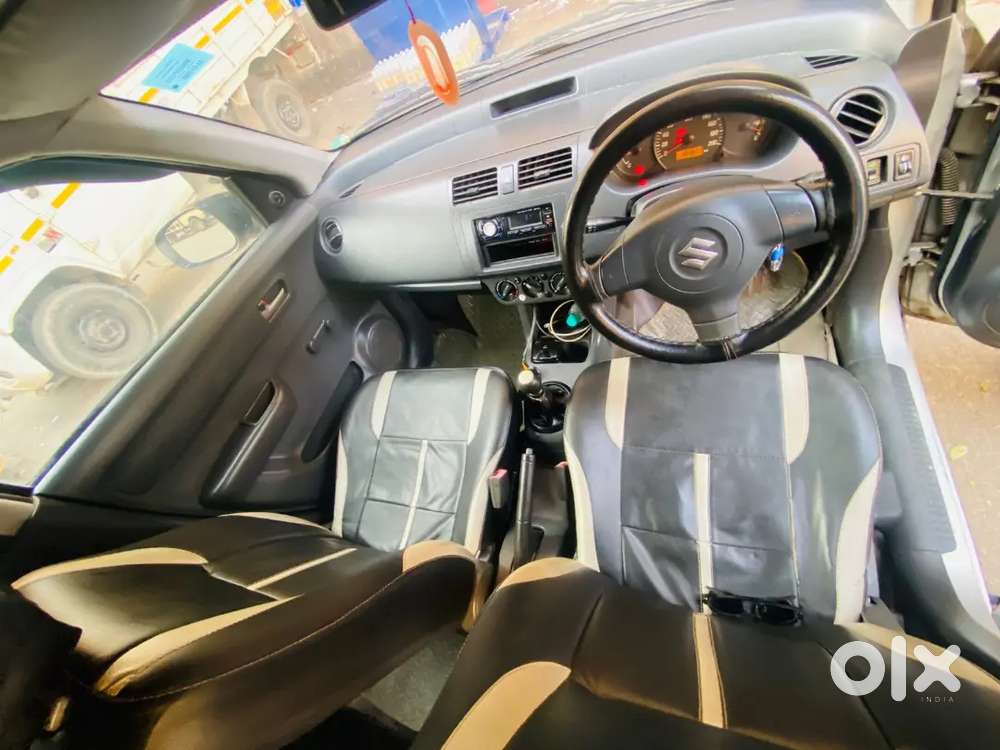 Maruti Suzuki Swift 2006 Cng & Hybrids 165000 Km Driven