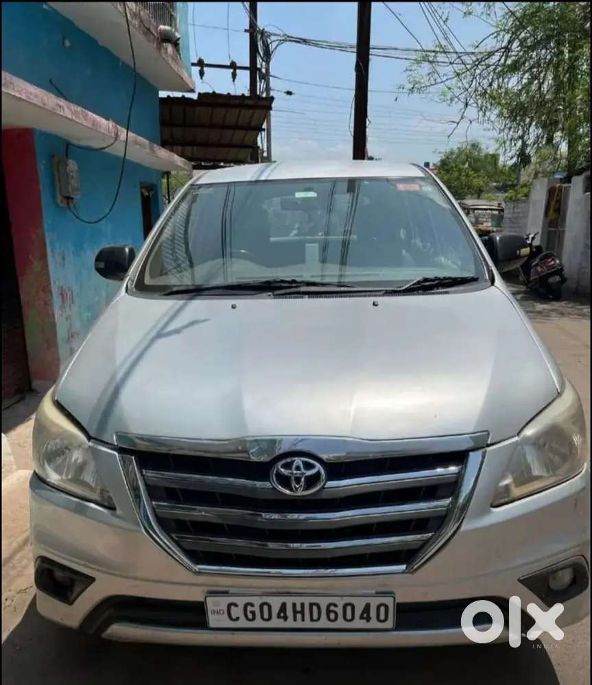 Toyota Innova 2012 Diesel Well Maintained