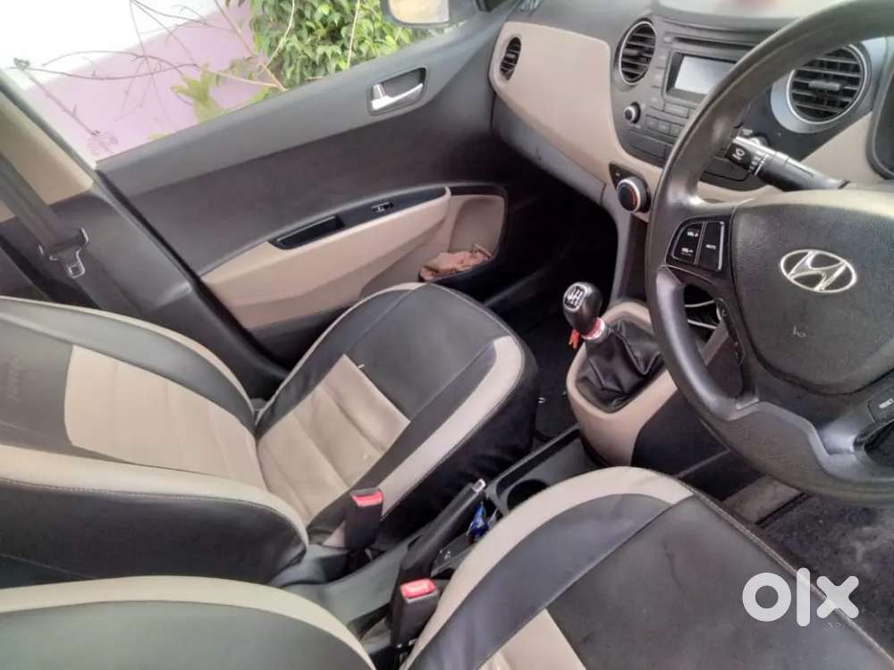 Hyundai Grand I10 2016 Petrol 79500 Km Driven