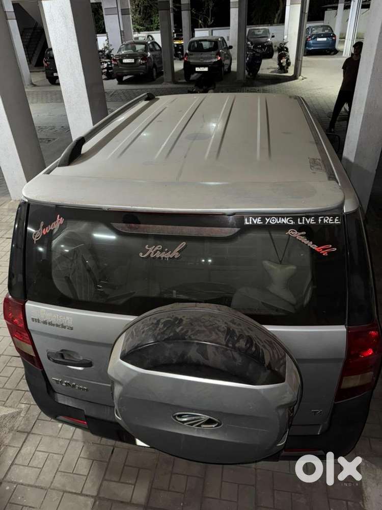 Mahindra Tuv 300