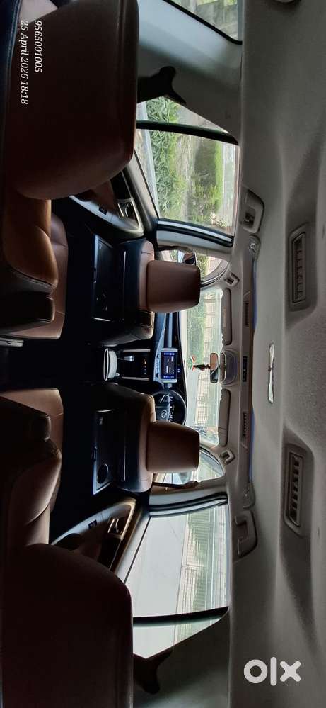 Toyota Innova Crysta 2.8z Automatic, 2019, Diesel