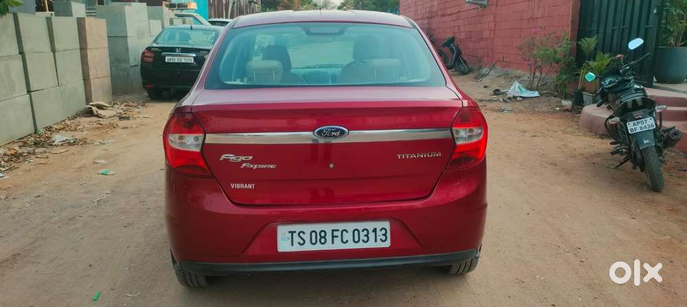 Ford Figo Aspire, 2016