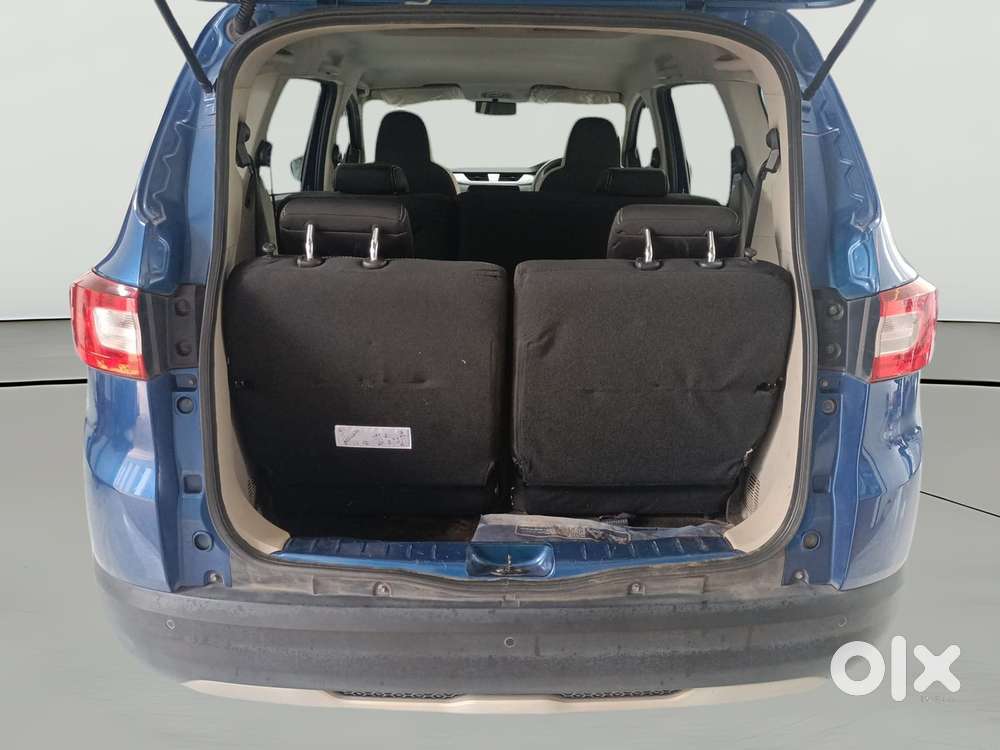 Renault Triber Rxz Easy-r Amt, 2023, Petrol