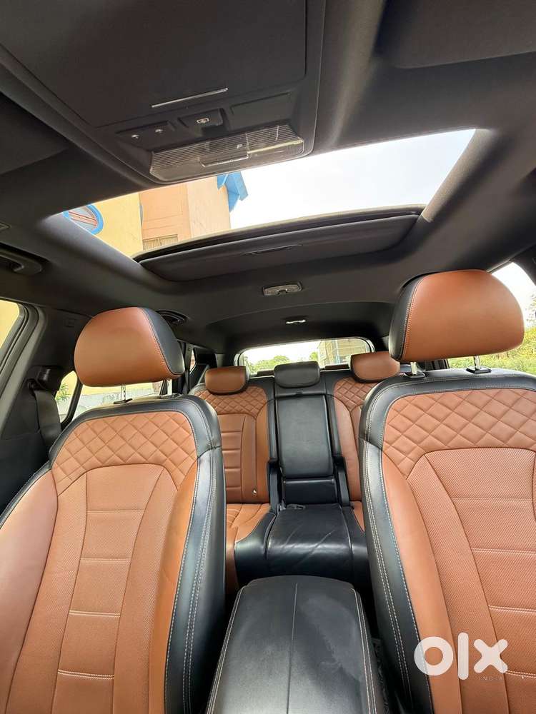 Mahindra Alturas G4 4wd At, 2019, Diesel
