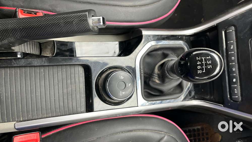 Tata Nexon 1.2 Revotron Xz Plus, 2017, Petrol
