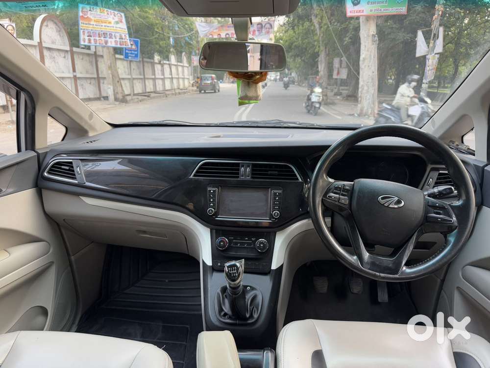 Mahindra Marazzo 1.5 M6 Plus 7 Str, 2018, Diesel