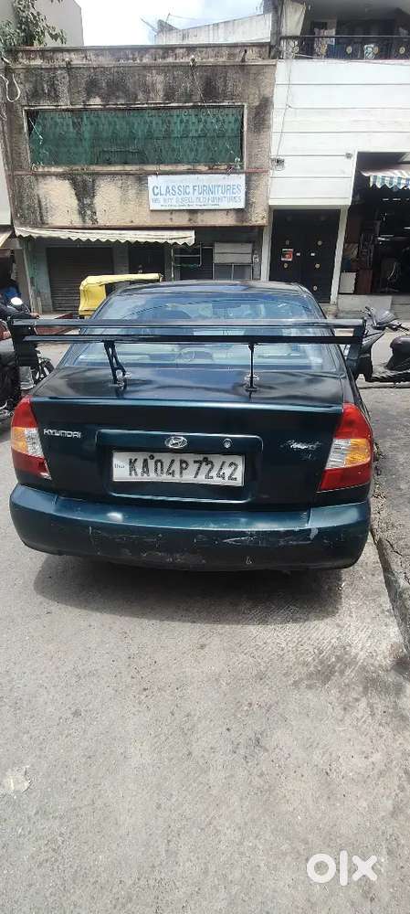 Hyundai Accent 1.5 Gle 2000 Car
