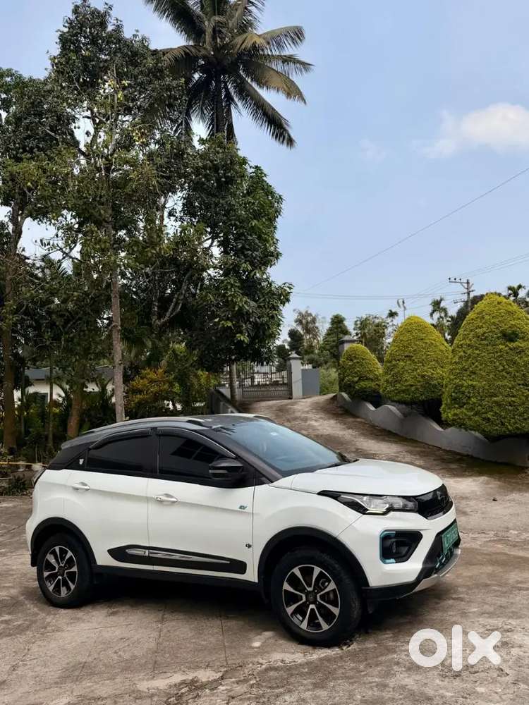 Tata Nexon Ev Xz Plus