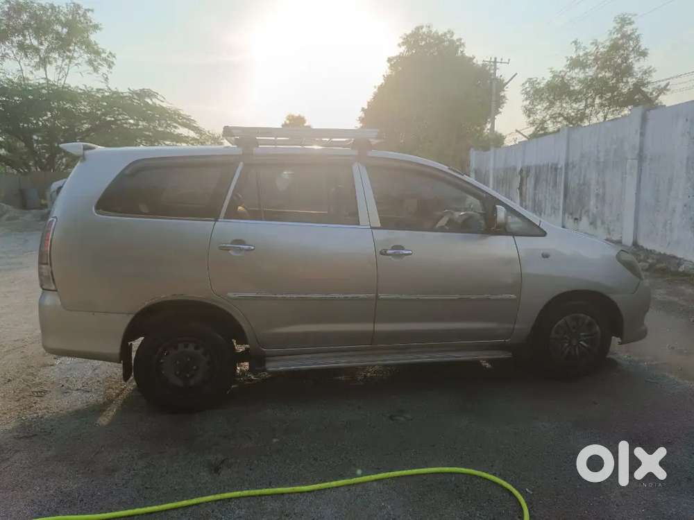 Toyota Innova 2009 Diesel Well Maintained