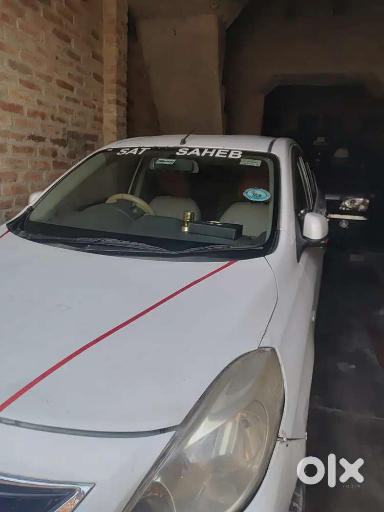 Nissan Sunny 2012 Diesel Automatic