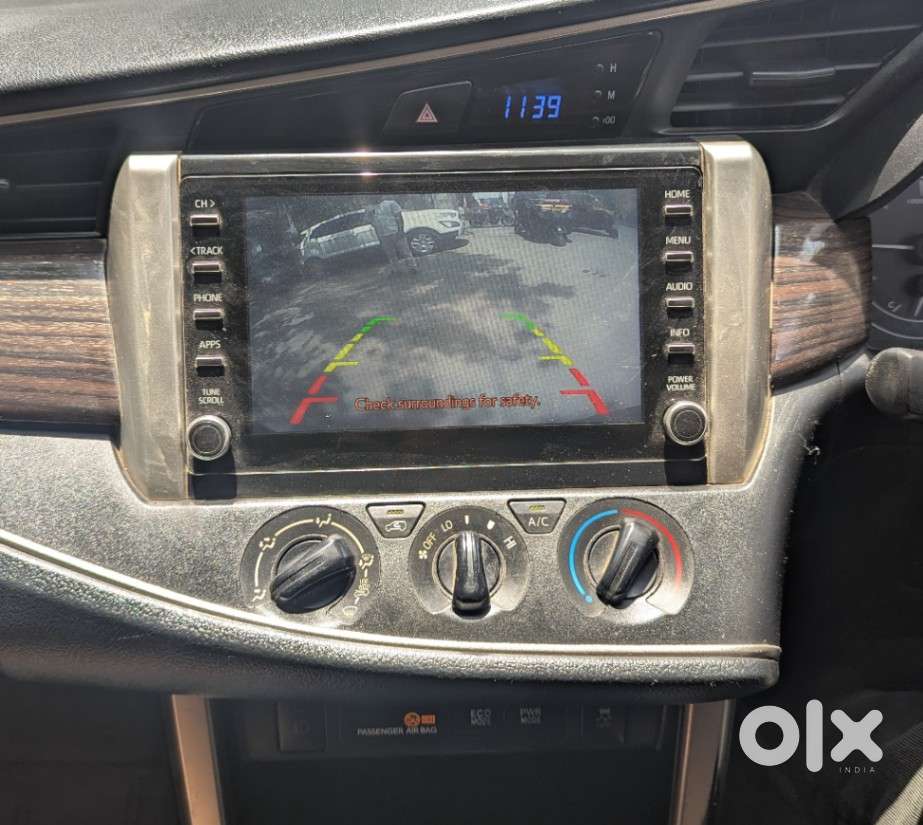 Toyota Innova Crysta 2.4 G Mt 8s, 2022, Diesel