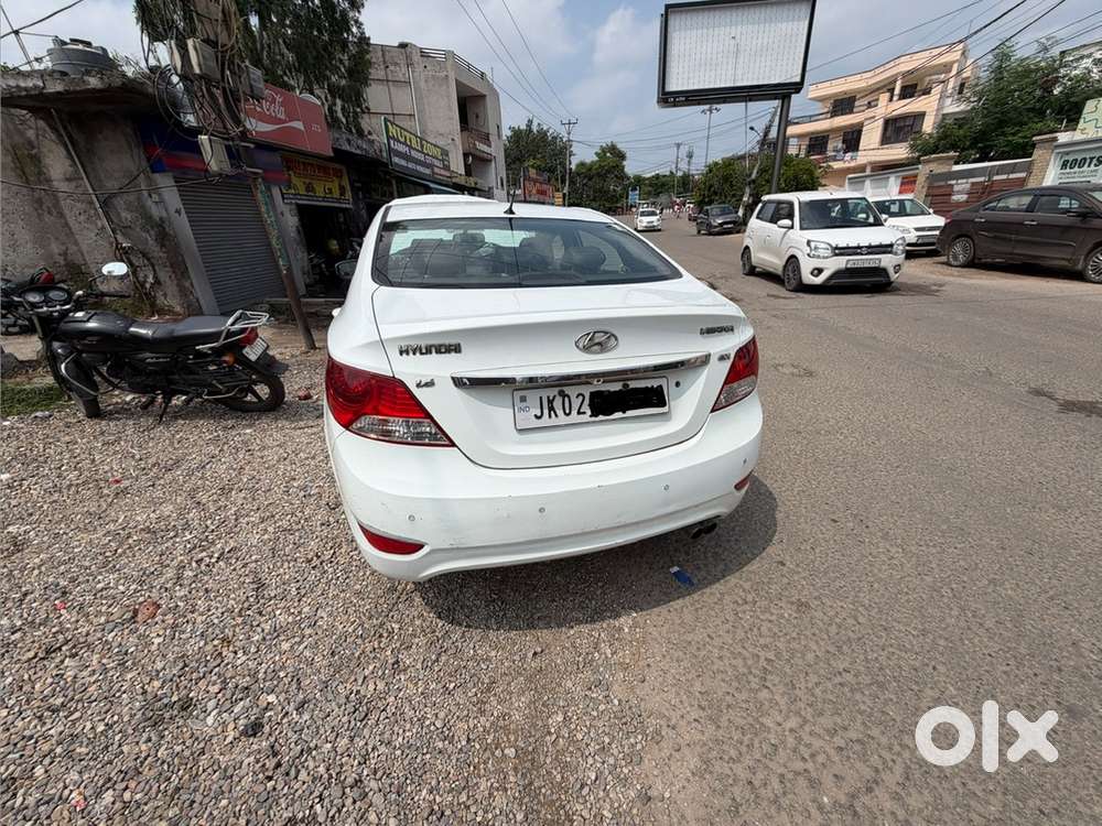 Hyundai Fluidic Verna 2013