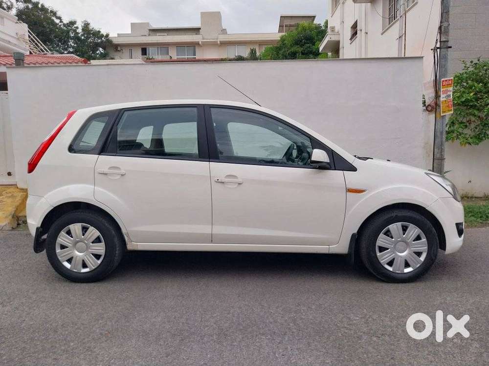 Ford Figo 2010-2012 Diesel Zxi, 2012, Diesel