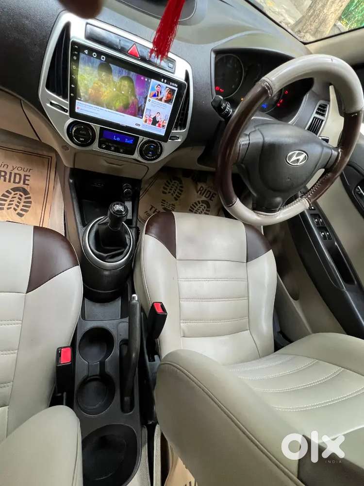 Hyundai I20 Magna Petrol 2013