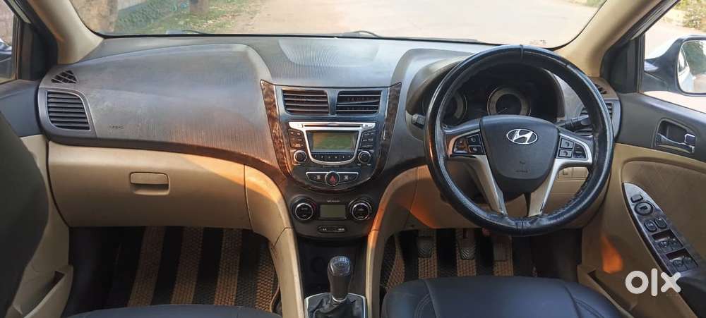 Hyundai Verna Crdi Vgt Sx 1.5, 2013, Diesel
