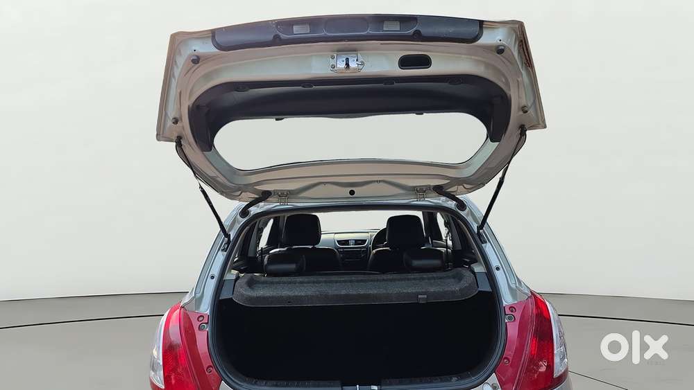 Maruti Suzuki Swift Vvt Vxi, 2016, Petrol