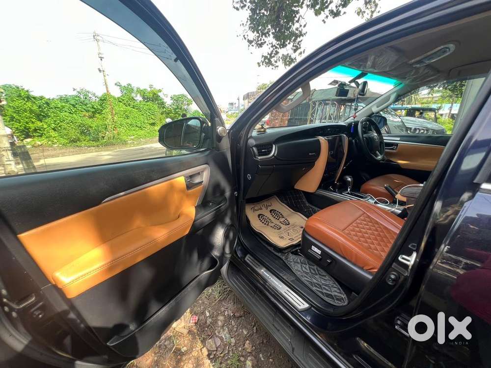 Toyota Fortuner 2023 Suv