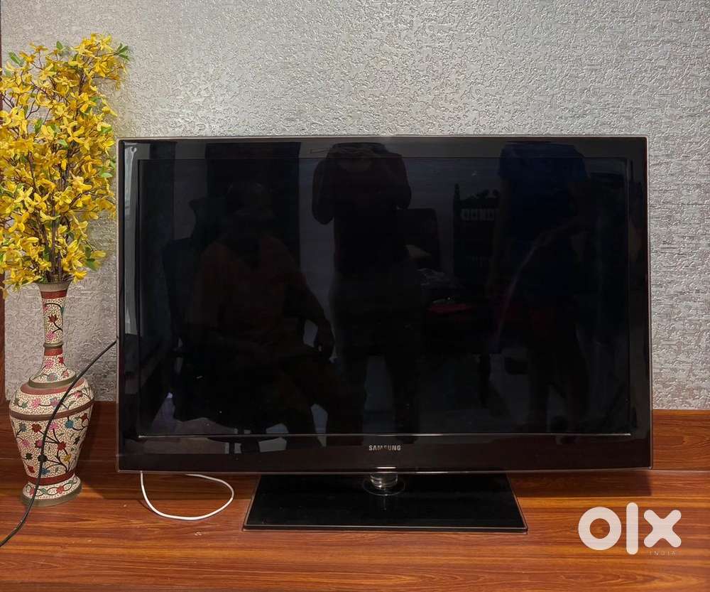 46 Inch Tv - Buy & Sell TVs, Video - Audio Online in Hyderabad | OLX