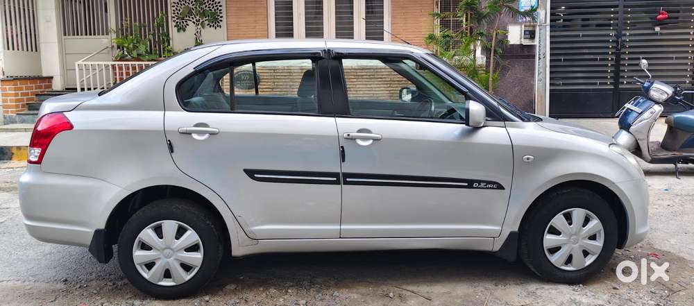 Maruti Suzuki Swift Dzire 1.3 Vxi, 2011, Petrol