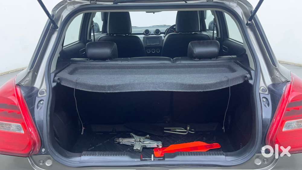Maruti Suzuki Swift Amt Zxi, 2020, Petrol