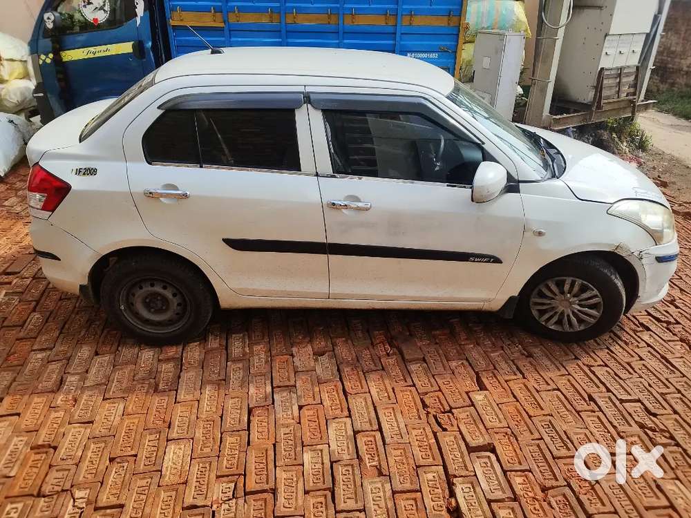 Maruti Suzuki Dzire 2022 Petrol 126000 Km Driven