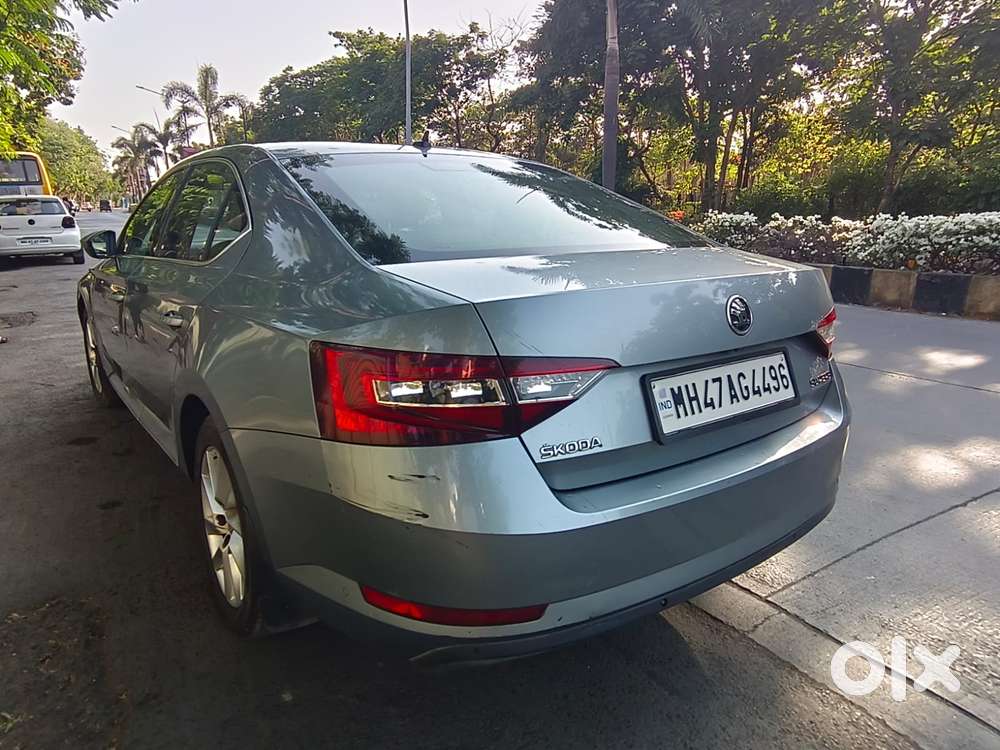 Skoda Superb Lk 1.8 Tsi At, 2018, Petrol