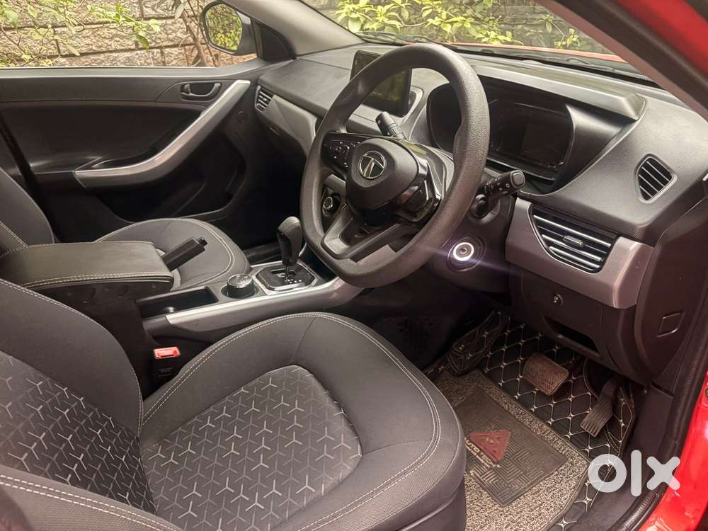Tata Nexon 1.5 Revotorq Xma Plus (s) Amt, 2023, Petrol