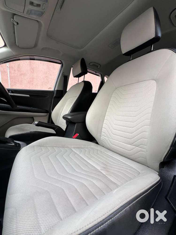 Kia Sonet Htx D, 2023, Petrol
