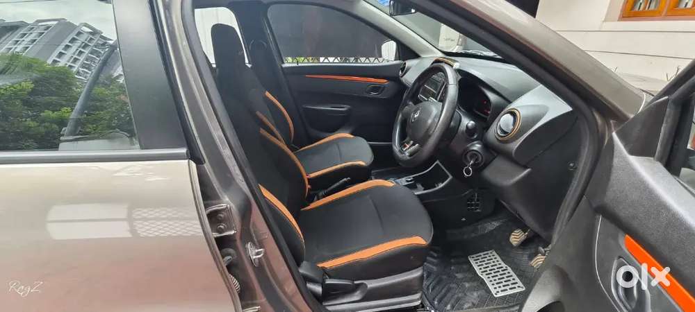 Kwid Climber Automatic With Less Kms!!