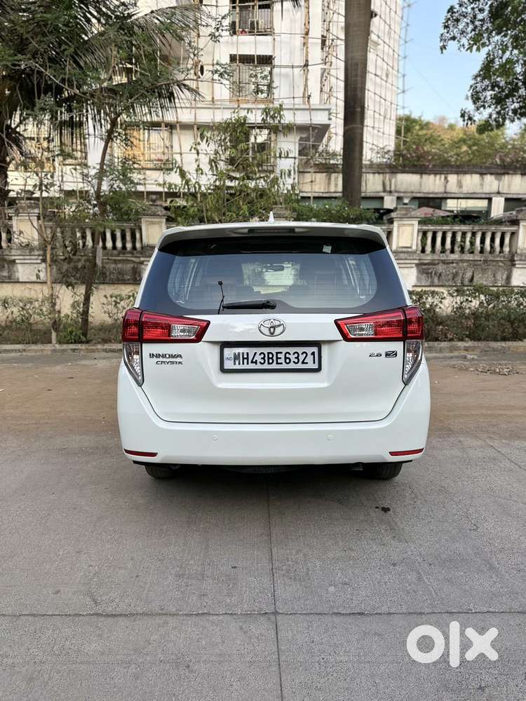 Toyota Innova Crysta 2.8z Automatic, 2017, Diesel