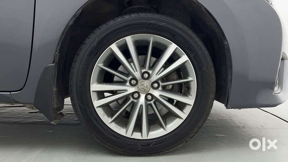 Toyota Corolla Altis 1.8 Gl, 2015, Petrol