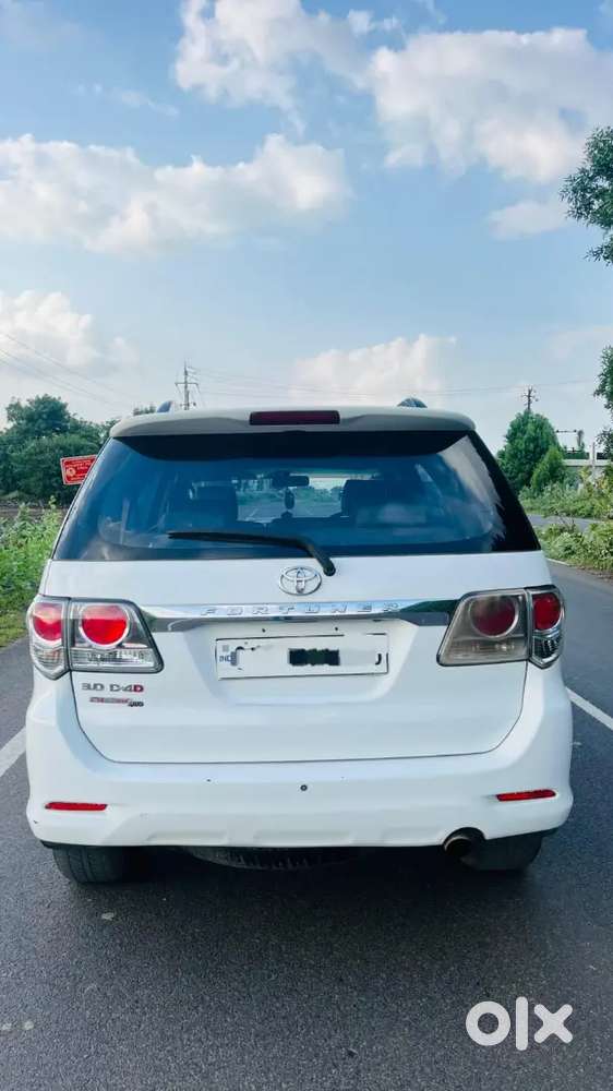 Toyota Fortuner 2012 Diesel Manual