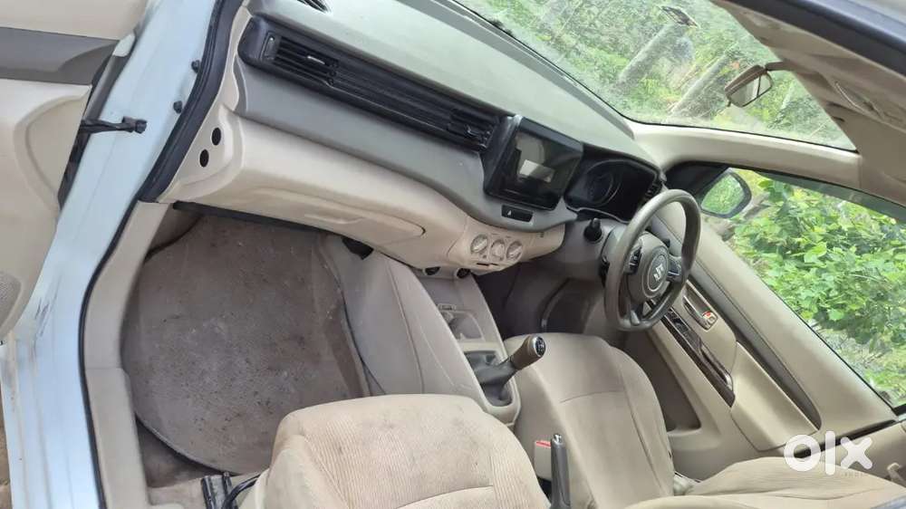 Maruti Suzuki Ertiga Vxi 2022