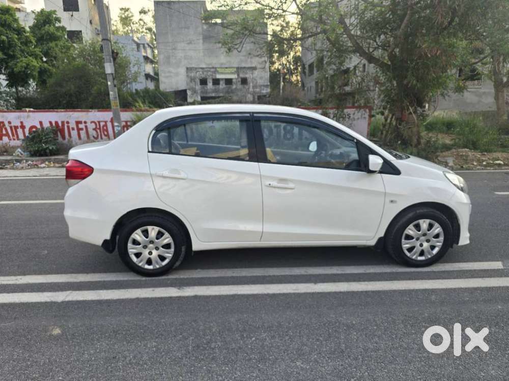 Honda Amaze S Mt I-vtec, 2014, Petrol