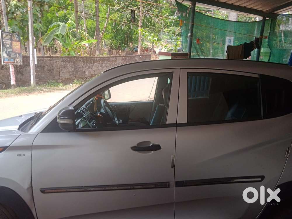 Mahindra Kuv100 Nxt 2018 Petrol 58700 Km Driven